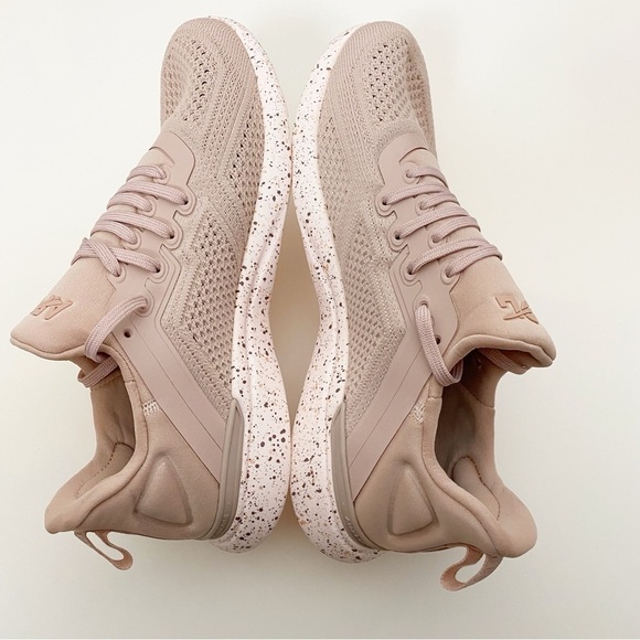 New! APL Techloom Sneakers in Rose Dust Speckle - Picture 4 of 8